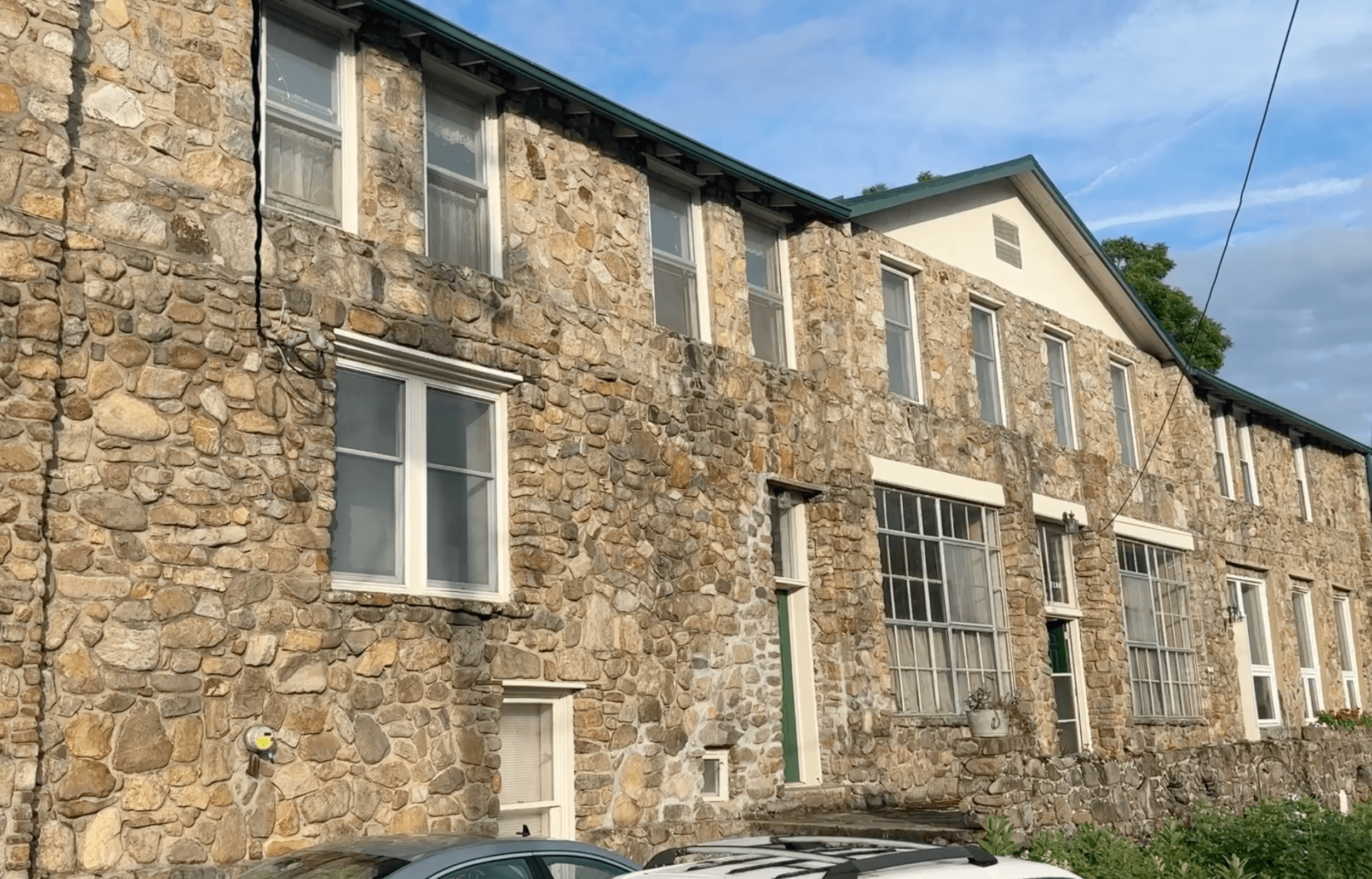 Appalachain Trail Hostel: Braemar Castle Hiker Hostel