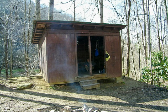 apple house shelter