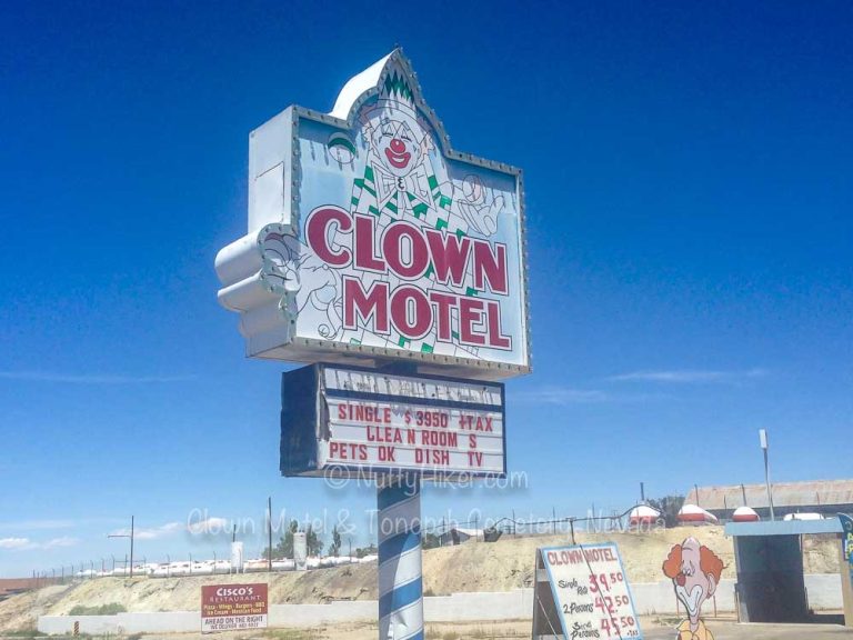 Clown Motel & Tonopah Cemetery Nevada