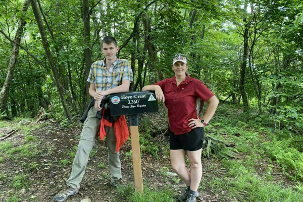 Hiking to Hoye Crest on Backbone Mountain; Maryland Highpoint