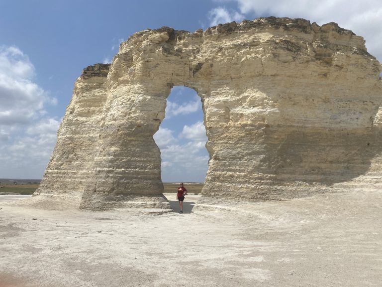 Monument Rocks, Kansas | Chalk Pyramids