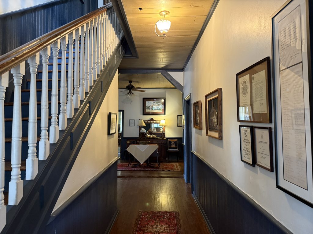 Hearn Inn main hallway