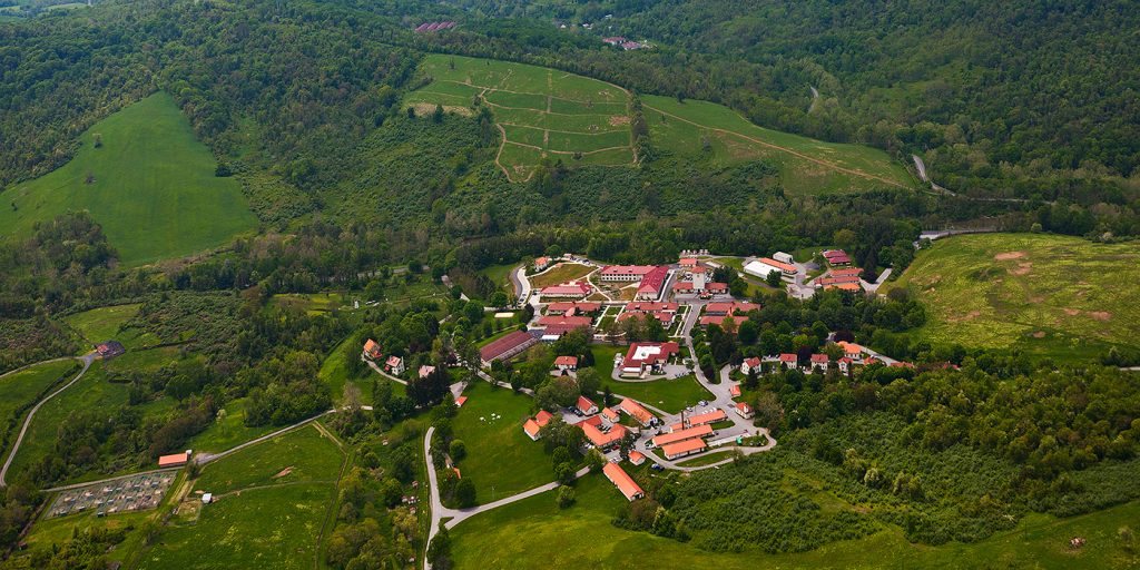 aerial view of the Smithsonian Conservation Biology Institute