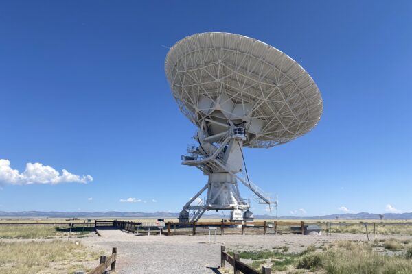 very large array antenna in new mexico